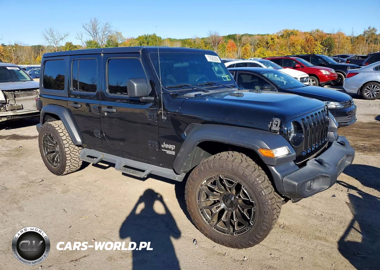2019 Jeep Wrangler Unlimited Sport VIN:1C4HJXDG2KW613673 - 4