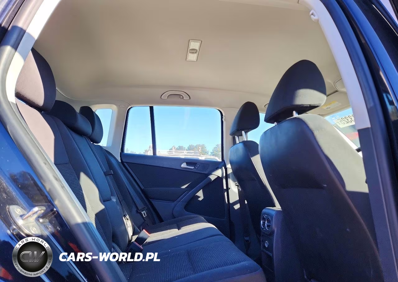 2014 Volkswagen Tiguan S VIN:WVGBV3AX9EW518518 - 11