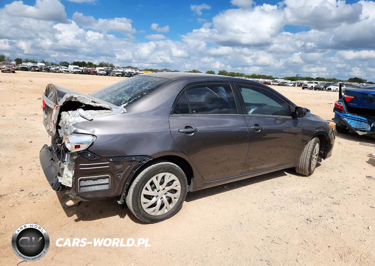 2012 Toyota Corolla Le VIN:5YFBU4EE9CP068901 - 3