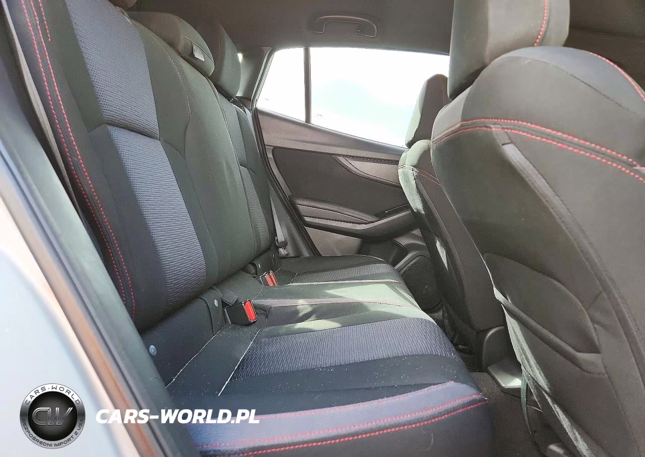 2018 Subaru Impreza Sport VIN:4S3GTAL60J3752812 - 10