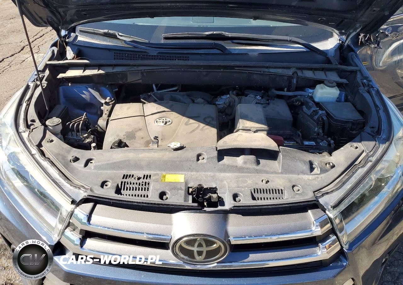 2018 Toyota Highlander Limited VIN:5TDDZRFH1JS859850 - 11