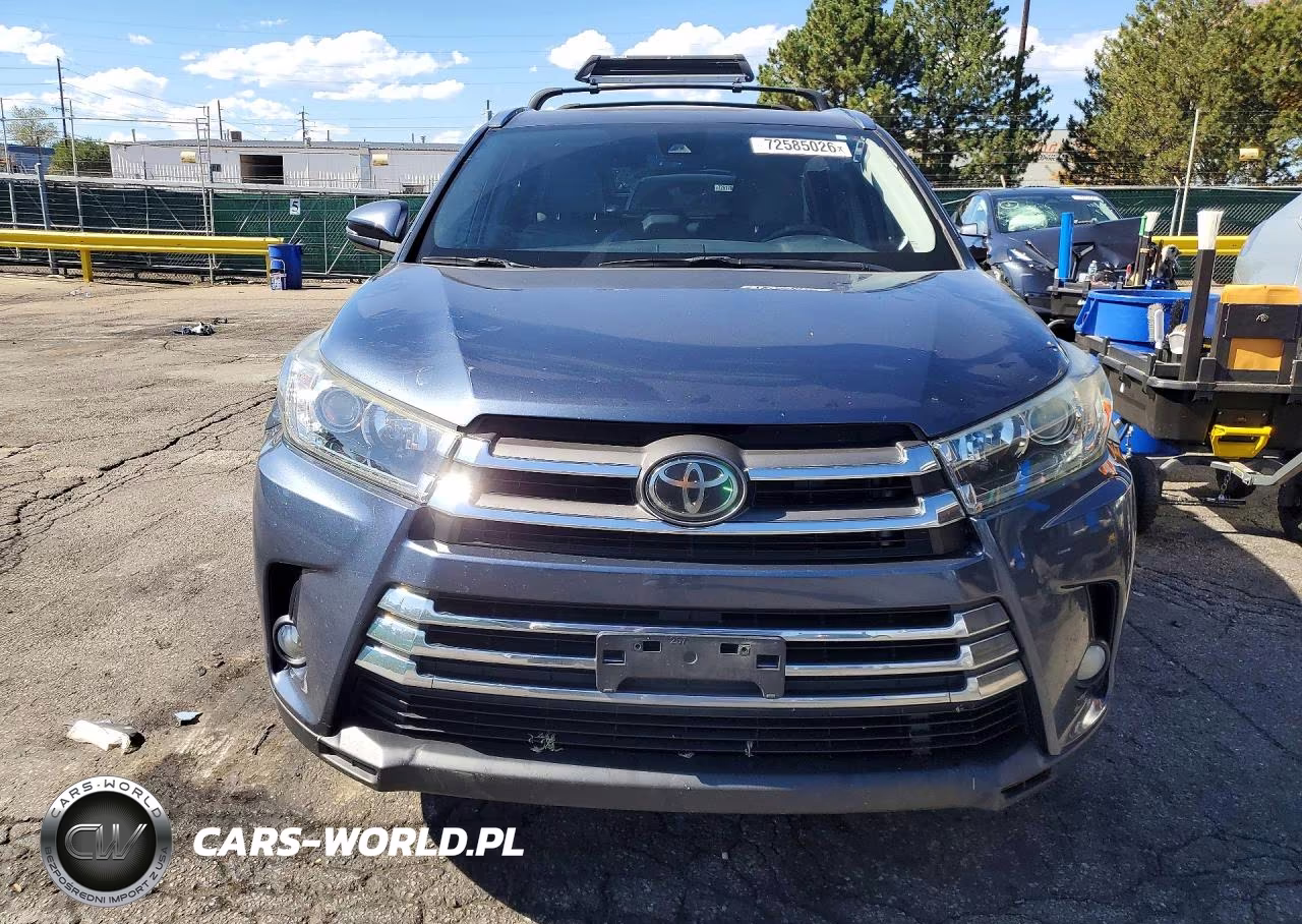2018 Toyota Highlander Limited VIN:5TDDZRFH1JS859850 - 5