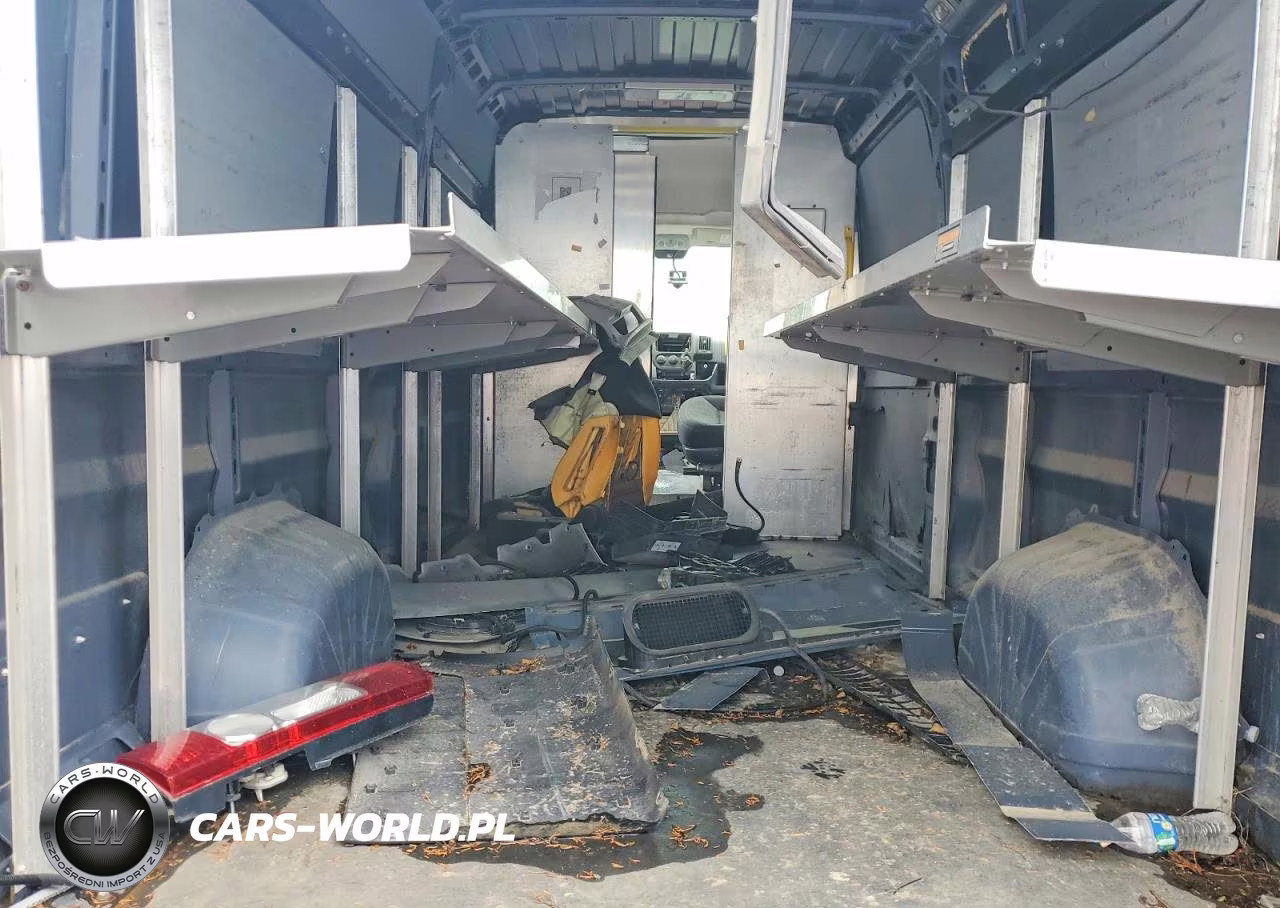 2020 Ram Promaster 3500 Delivery Van VIN:3C6URVJG0LE144019 - 13