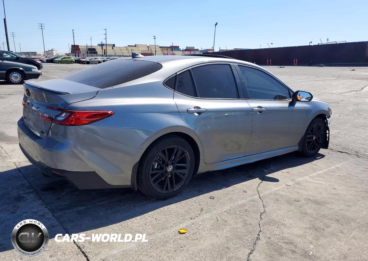 2026 Toyota Camry Se VIN:4T1DAACK5TU301406 - 3