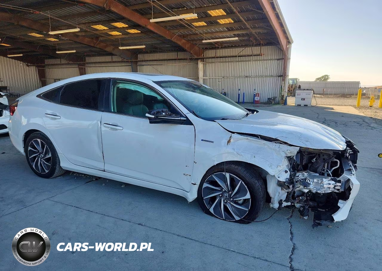 2019 Honda Insight Touring VIN:19XZE4F99KE012762 - 4
