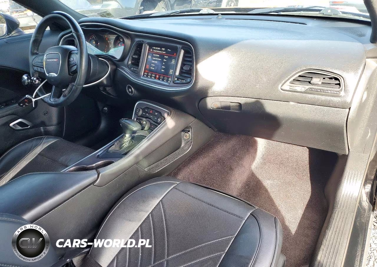 2018 Dodge Challenger Gt VIN:2C3CDZGG2JH311830 - 8