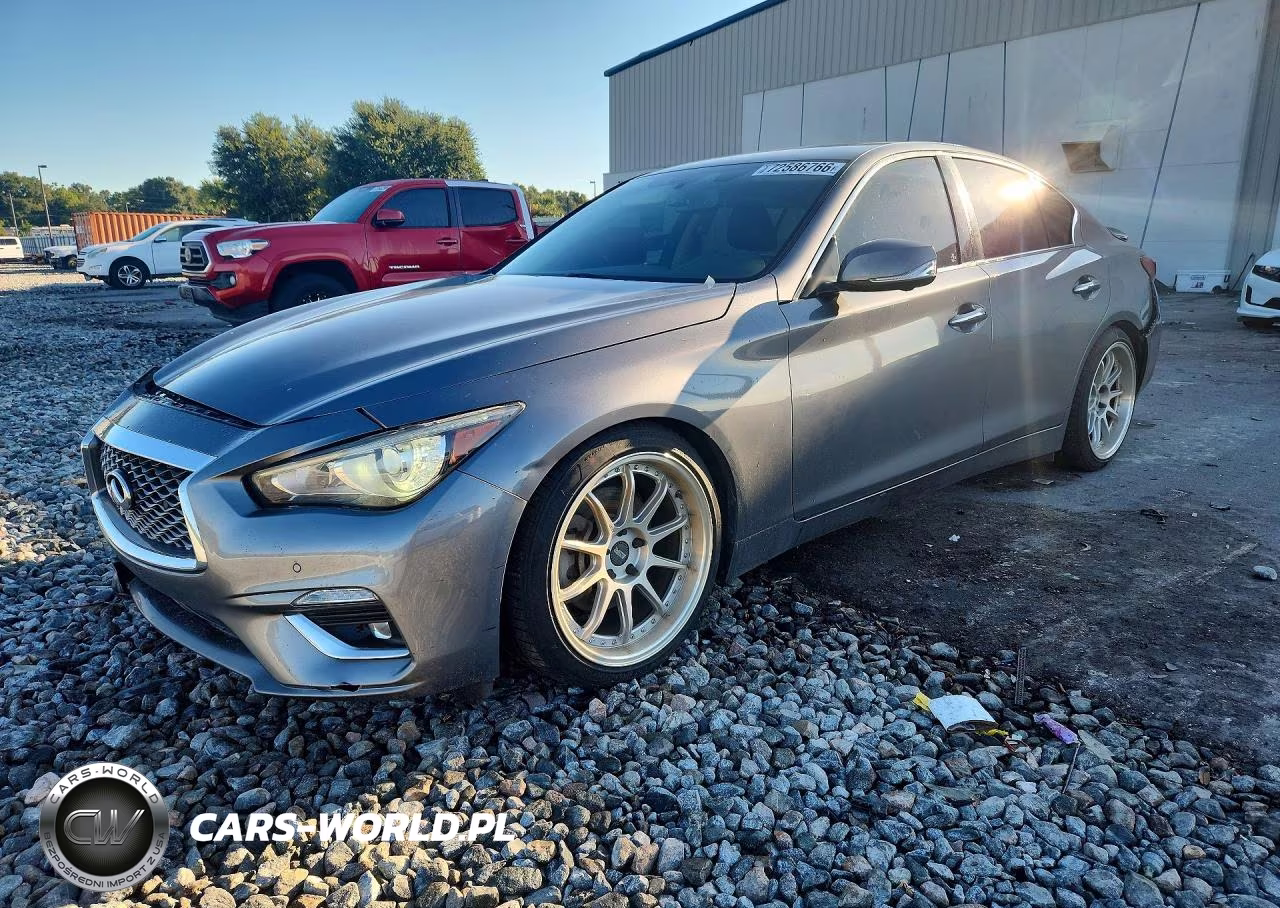 2021 Infiniti Q50 Luxe – zdjęcie 1 z 12