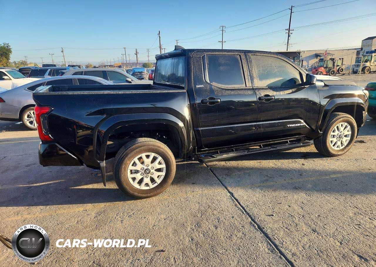 2019 Toyota Tacoma Sr5 VIN:3TMKB5FNXTM066155 - 3