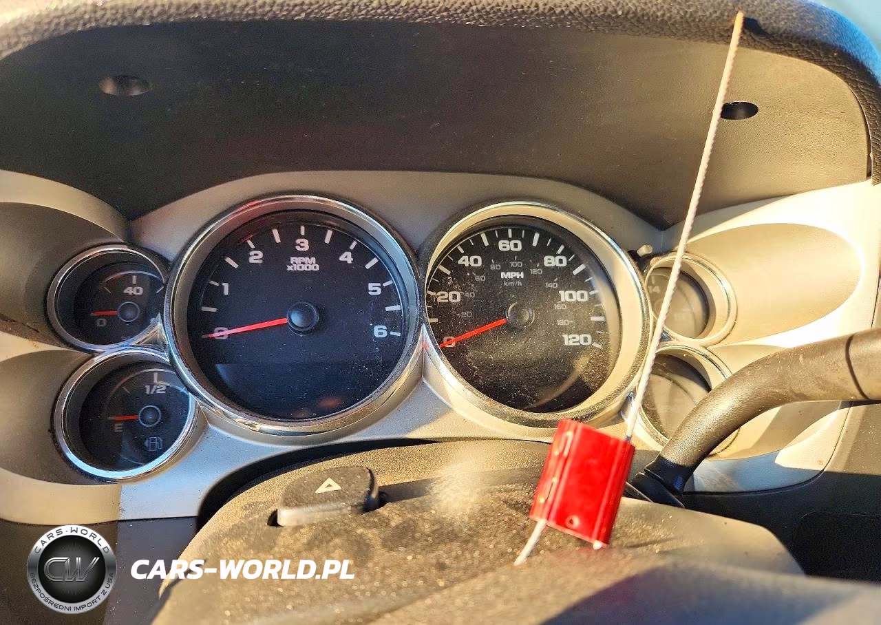2008 Chevrolet Silverado C1500 VIN:1GCEC19JX8Z239206 - 9