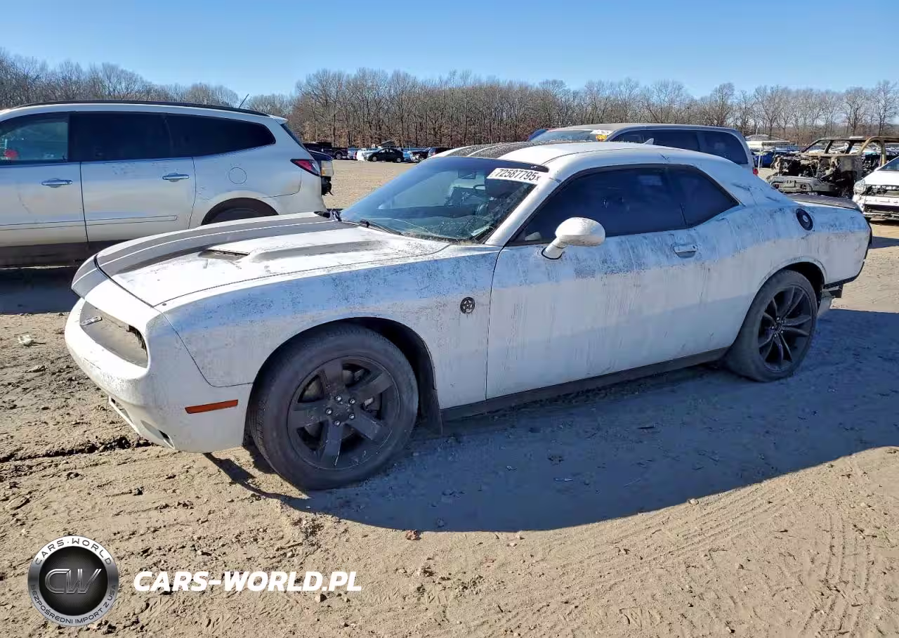 2016 Dodge Challenger Sxt