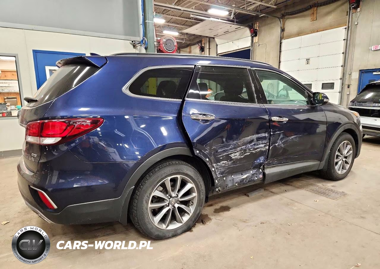 2018 Hyundai Santa Fe Se VIN:KM8SNDHF4JU260840 - 3