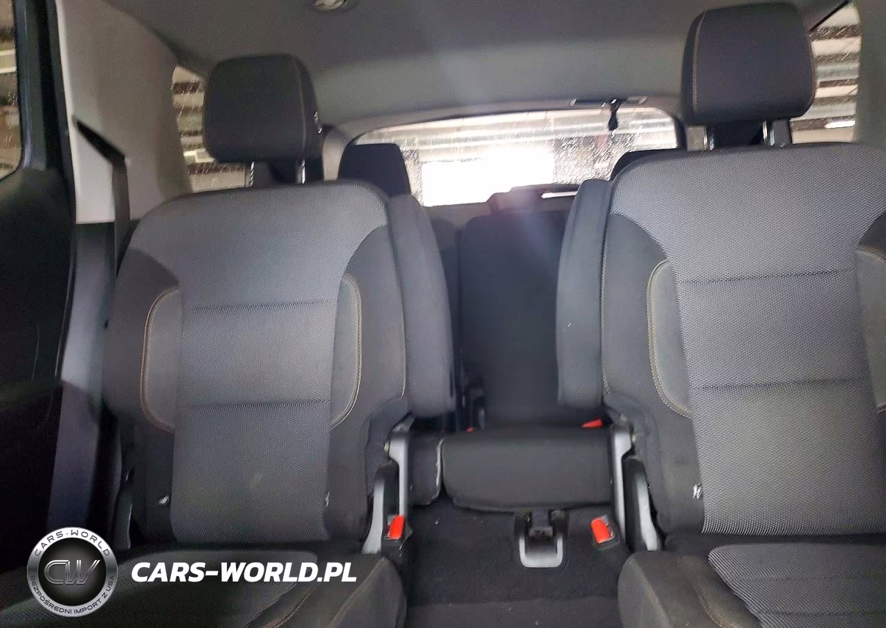 2018 Chevrolet Traverse Lt VIN:1GNERGKW2JJ169803 - 10