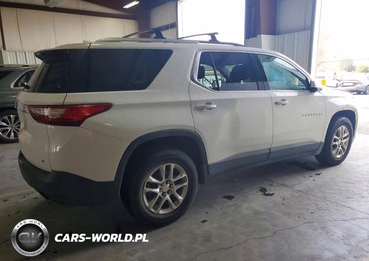 2018 Chevrolet Traverse Lt VIN:1GNERGKW2JJ169803 - 3
