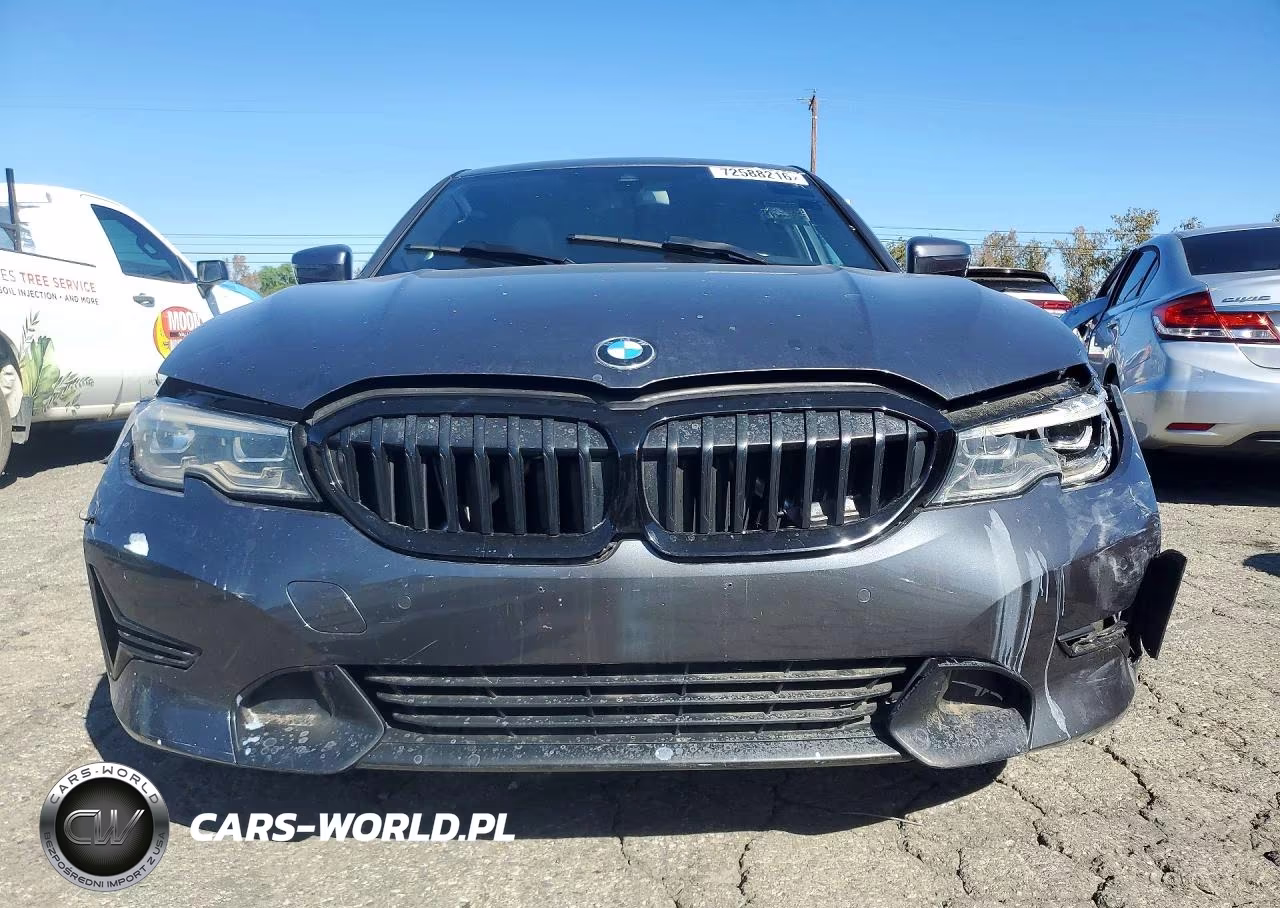 2021 BMW 330I VIN:3MW5R1J09M8B70284 - 5