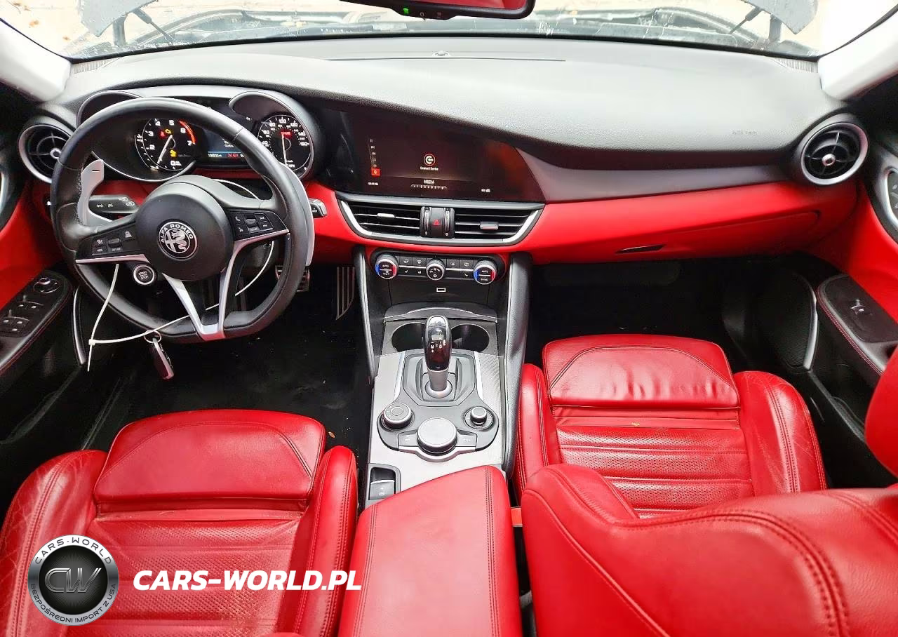 2017 Alfa Romeo Giulia Ti Q4 VIN:ZARFAEEN3H7555977 - 8