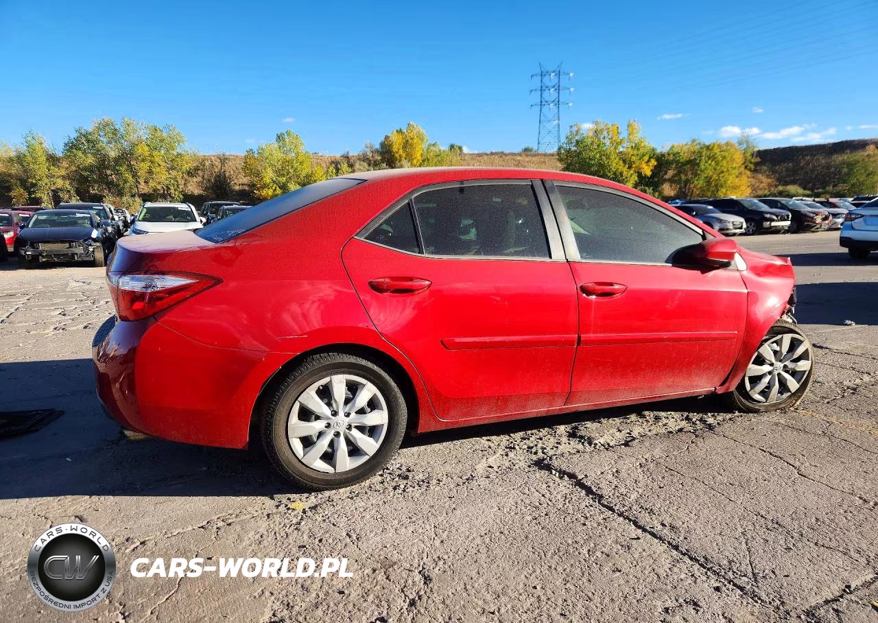 2016 Toyota Corolla Le VIN:2T1BURHE9GC534888 - 3