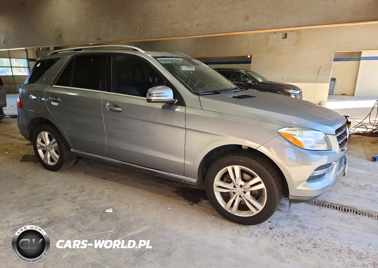 2015 Mercedes-Benz Ml 350 4Matic VIN:4JGDA5HB0FA528928 - 4