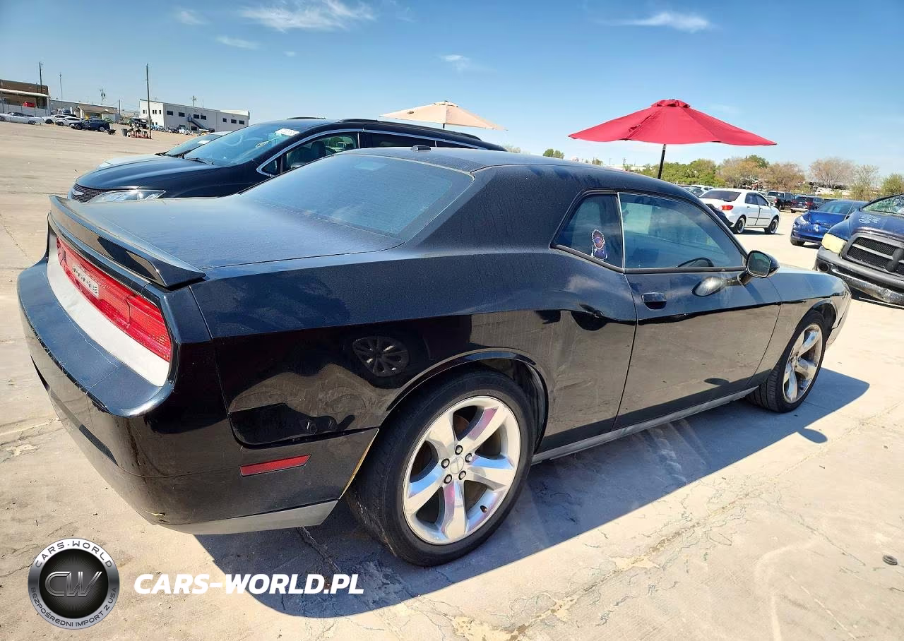 2014 Dodge Challenger Sxt VIN:2C3CDYAG9EH214830 - 3