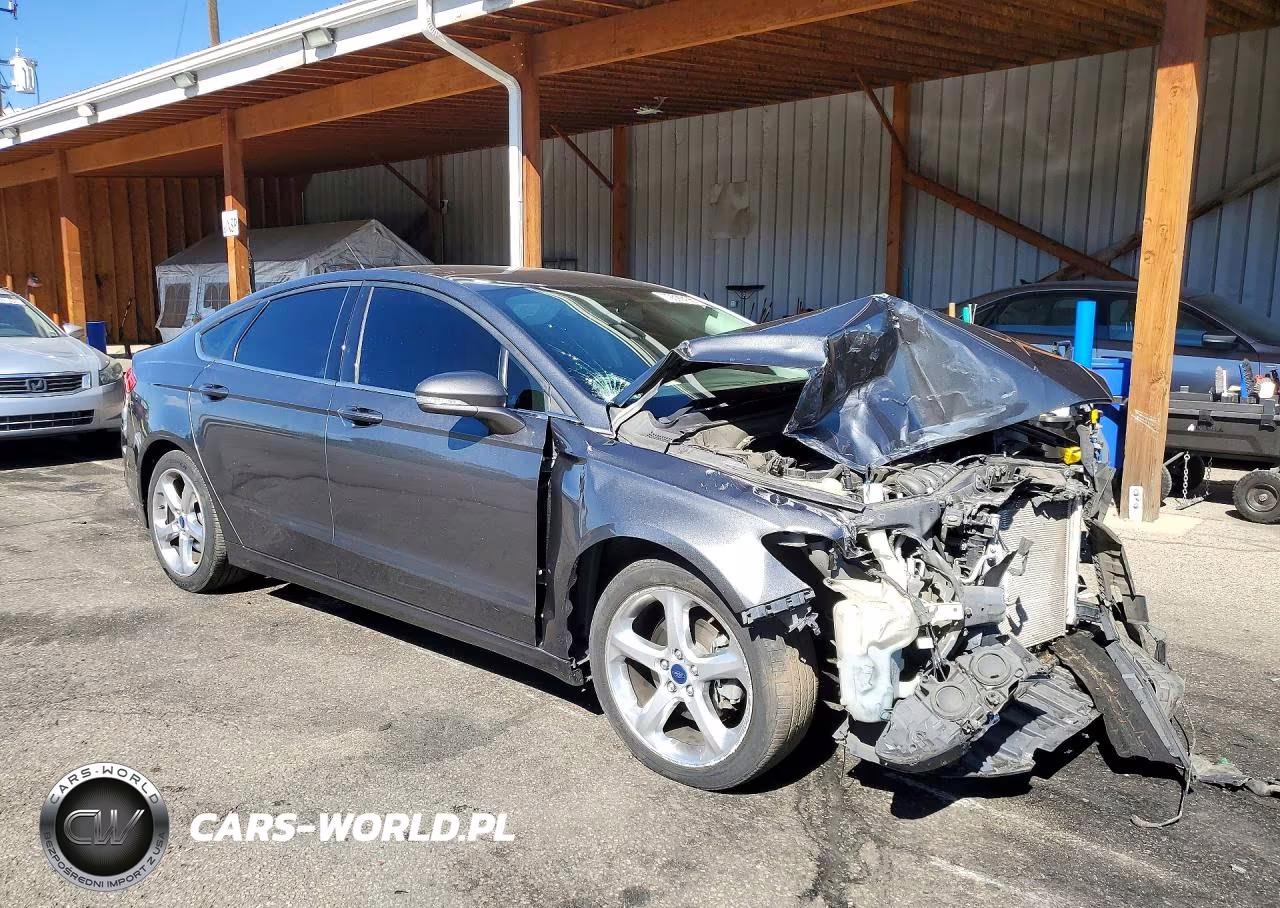 2015 Ford Fusion Se VIN:1FA6P0H78F5103109 - 4