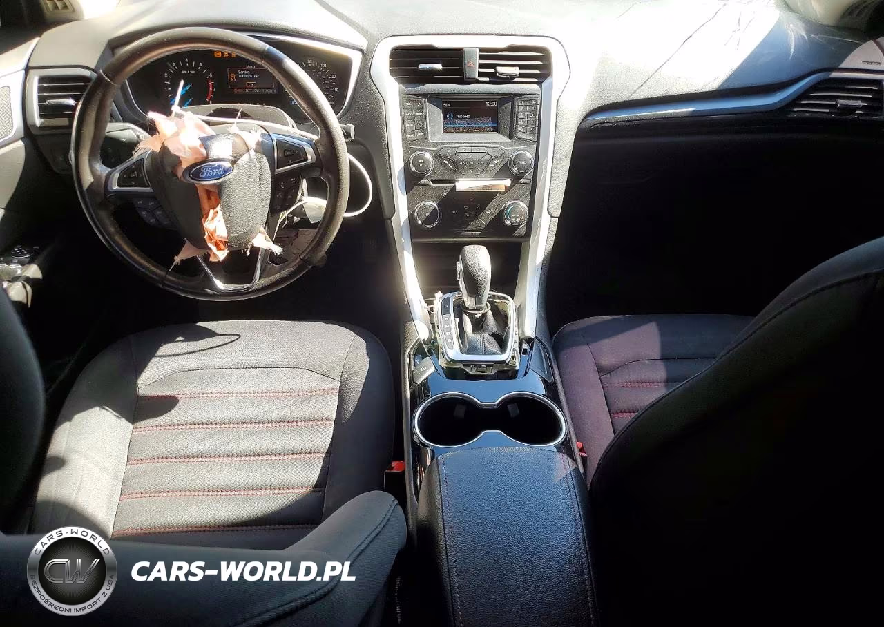 2015 Ford Fusion Se VIN:1FA6P0H78F5103109 - 8