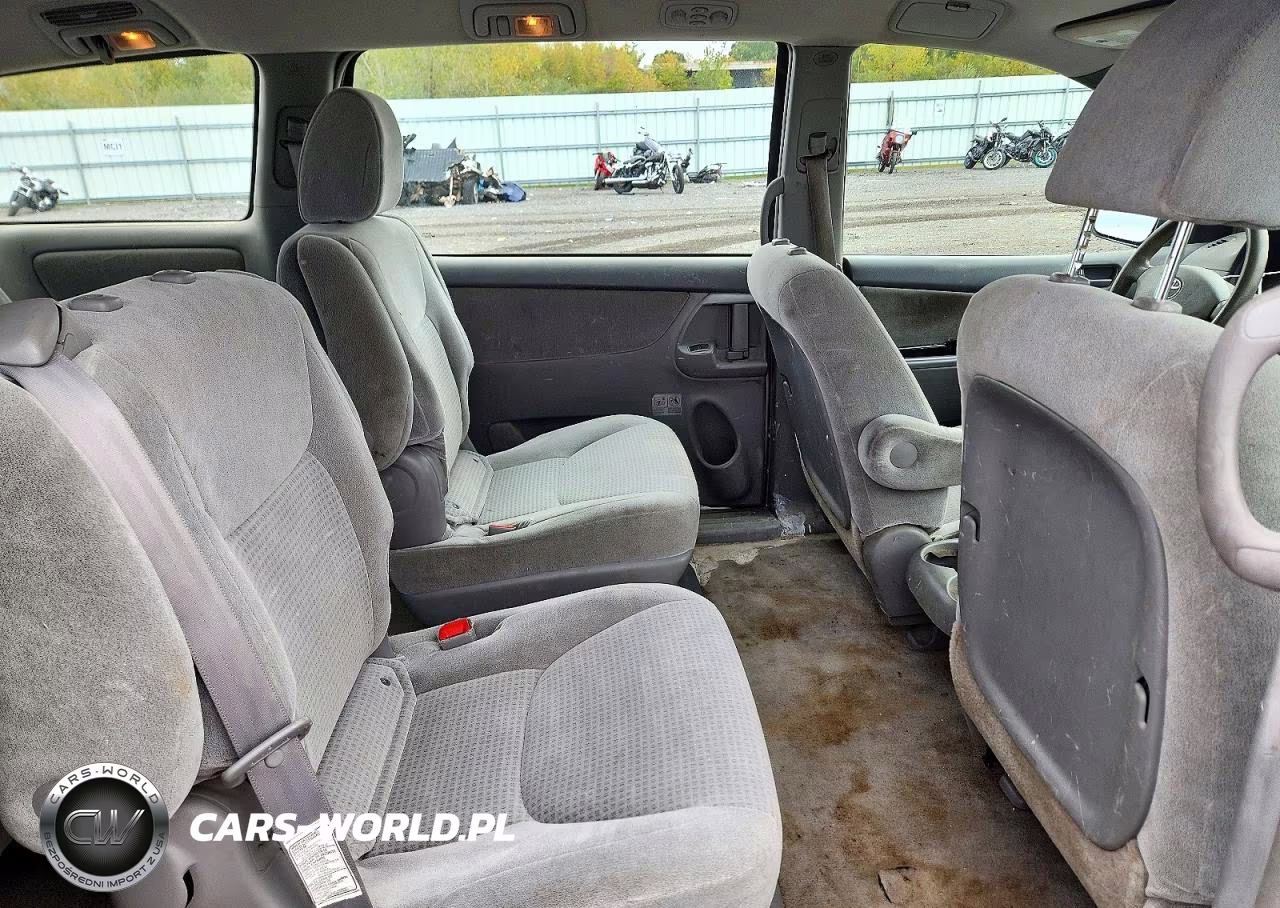 2010 Toyota Sienna Ce VIN:5TDKK4CC7AS325727 - 11