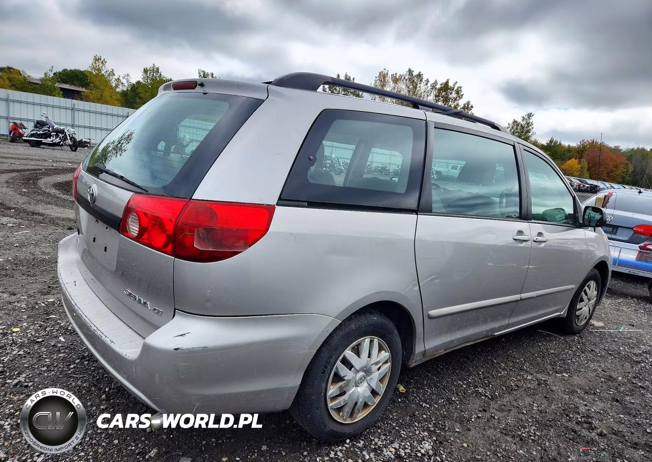 2010 Toyota Sienna Ce VIN:5TDKK4CC7AS325727 - 3