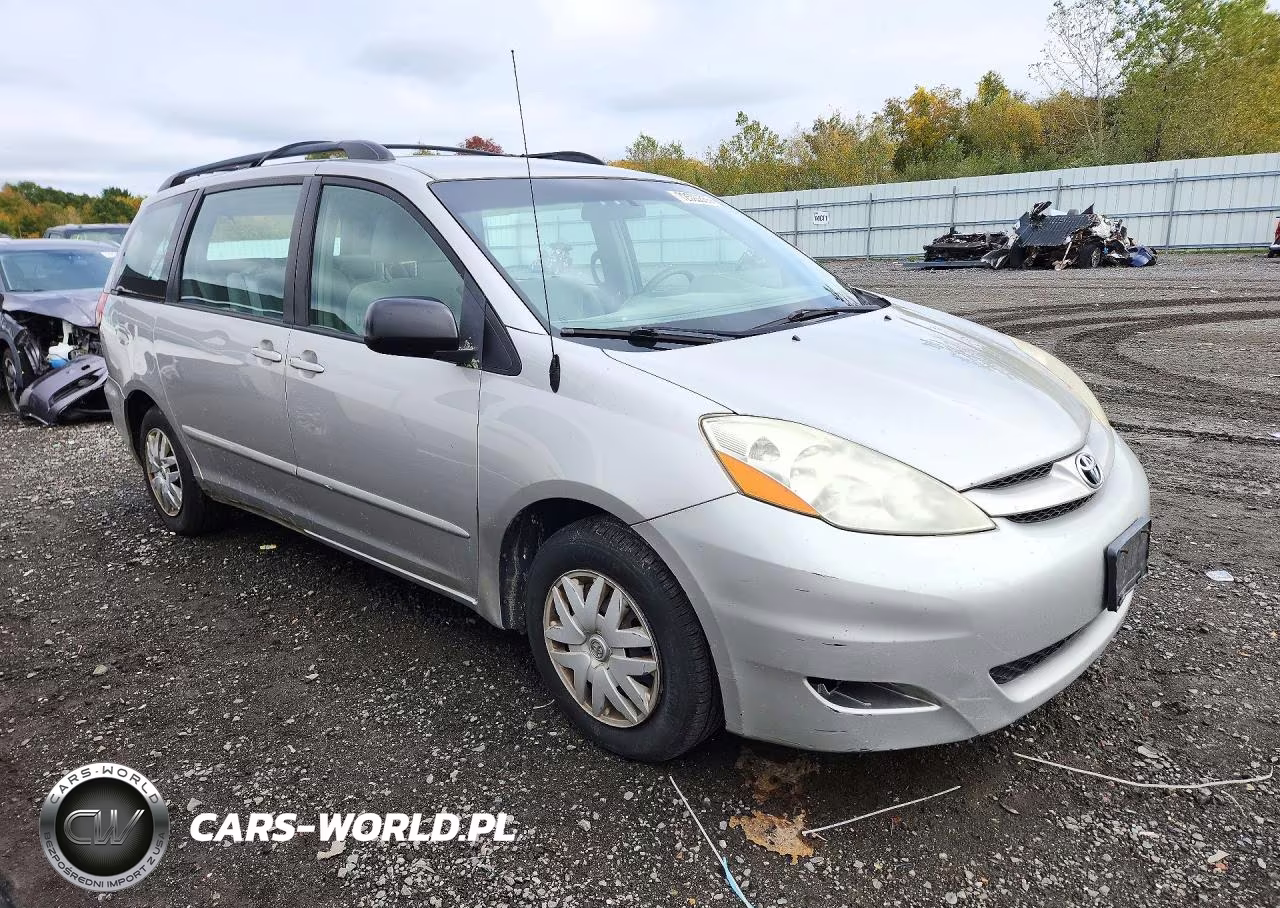 2010 Toyota Sienna Ce VIN:5TDKK4CC7AS325727 - 4