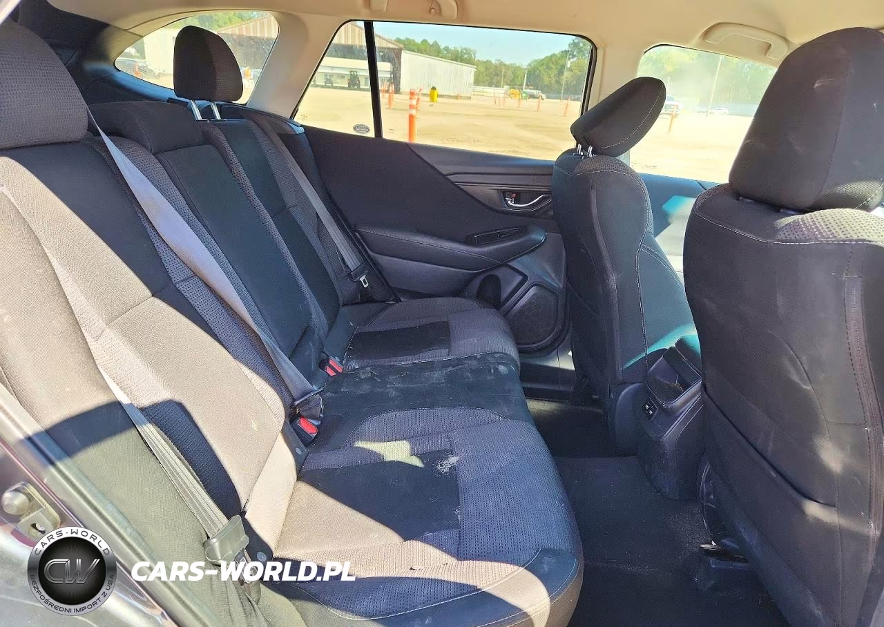 2021 Subaru Outback Premium VIN:4S4BTACC3M3173037 - 11
