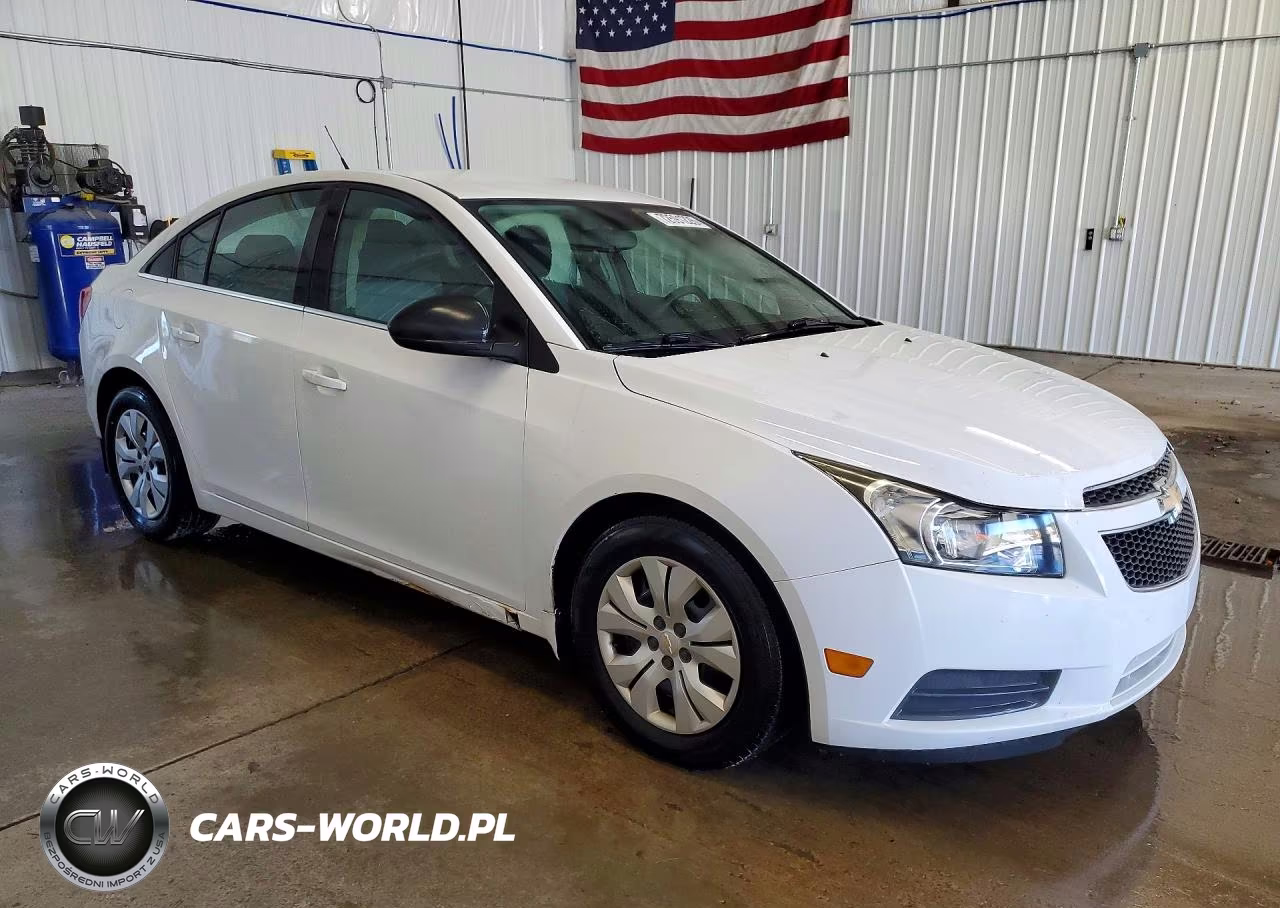 2012 Chevrolet Cruze Ls VIN:1G1PC5SH3C7406123 - 4
