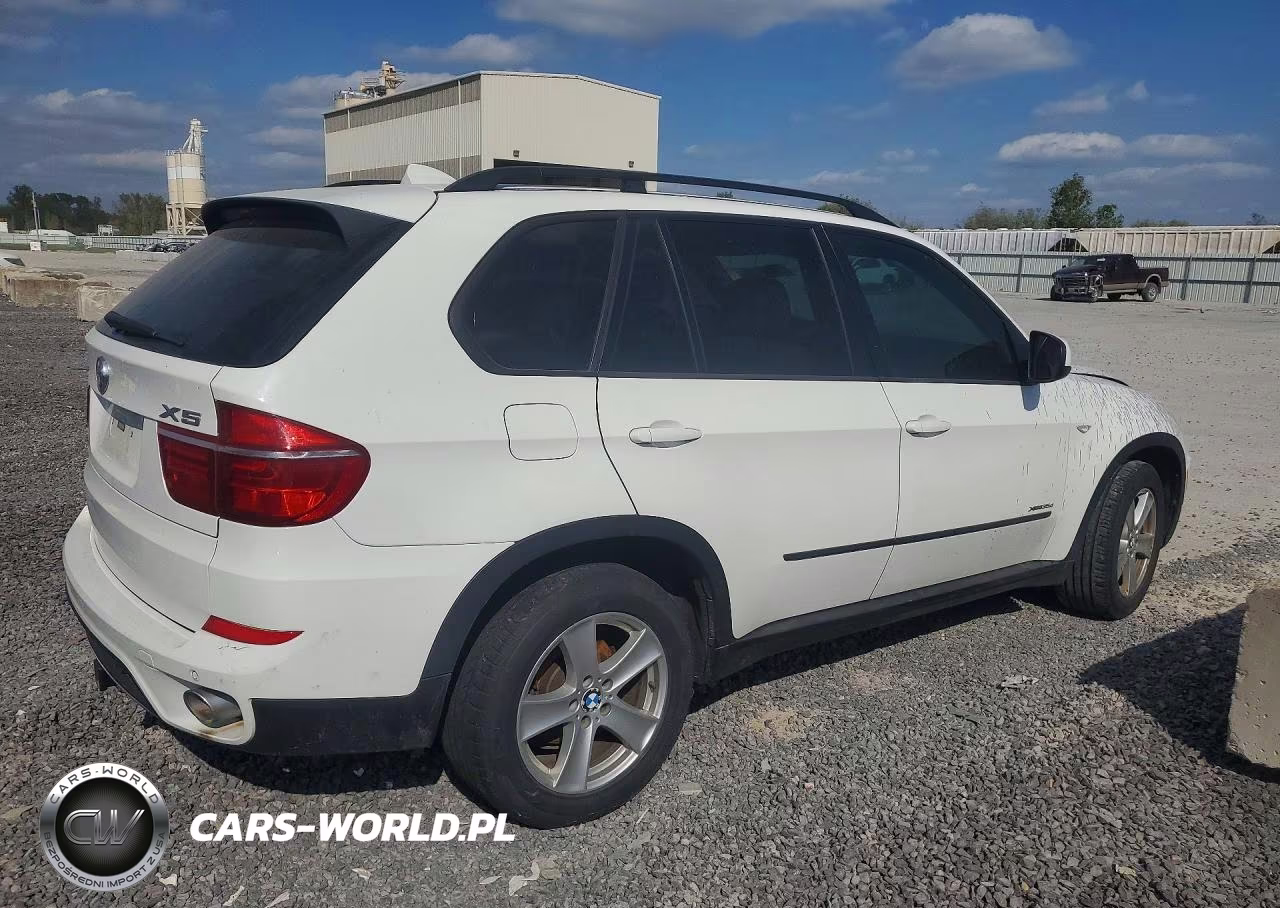 2012 BMW X5 xDrive35D VIN:5UXZW0C50CL665978 - 3