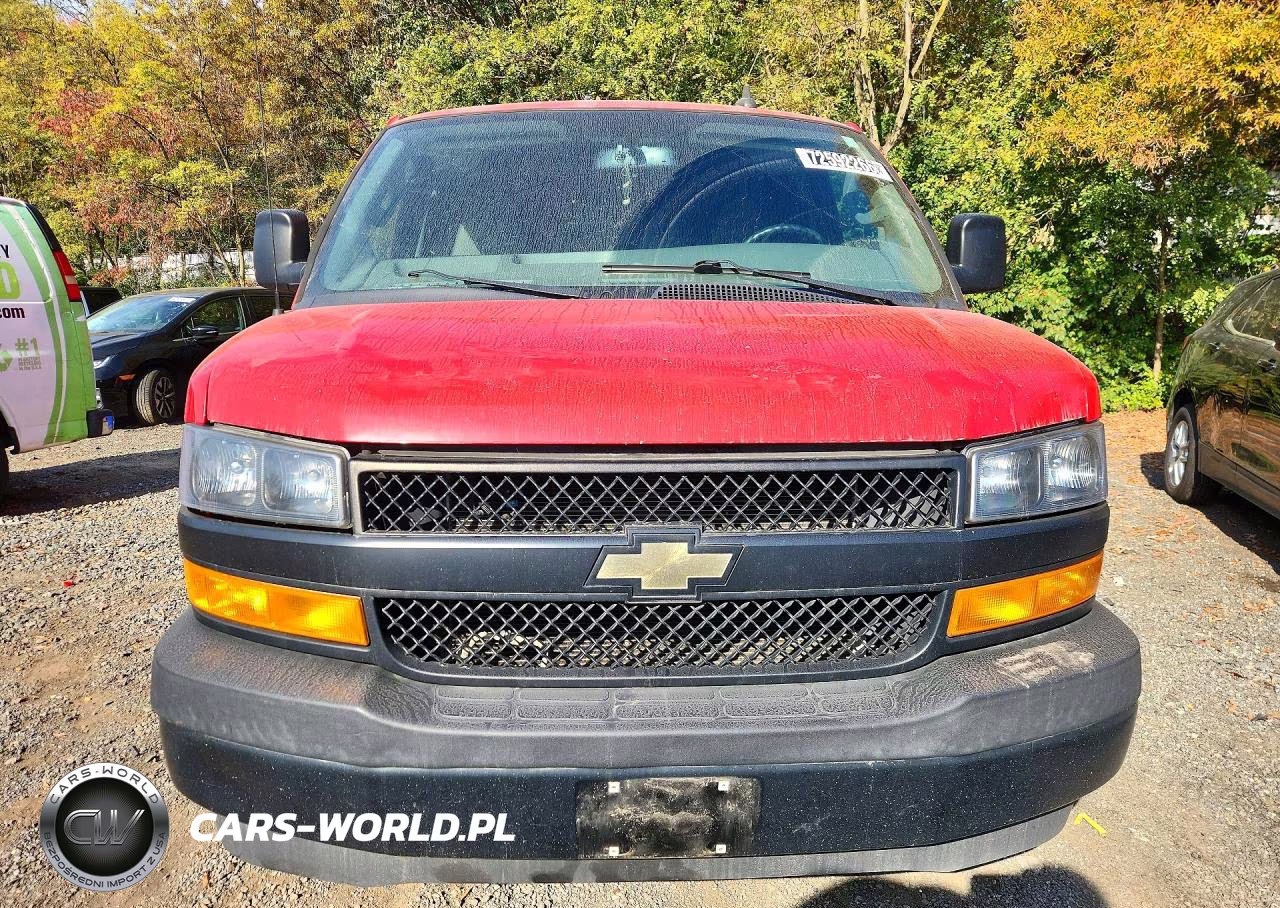2022 Chevrolet Express G3500 VIN:1GCZGGF79N1158709 - 5