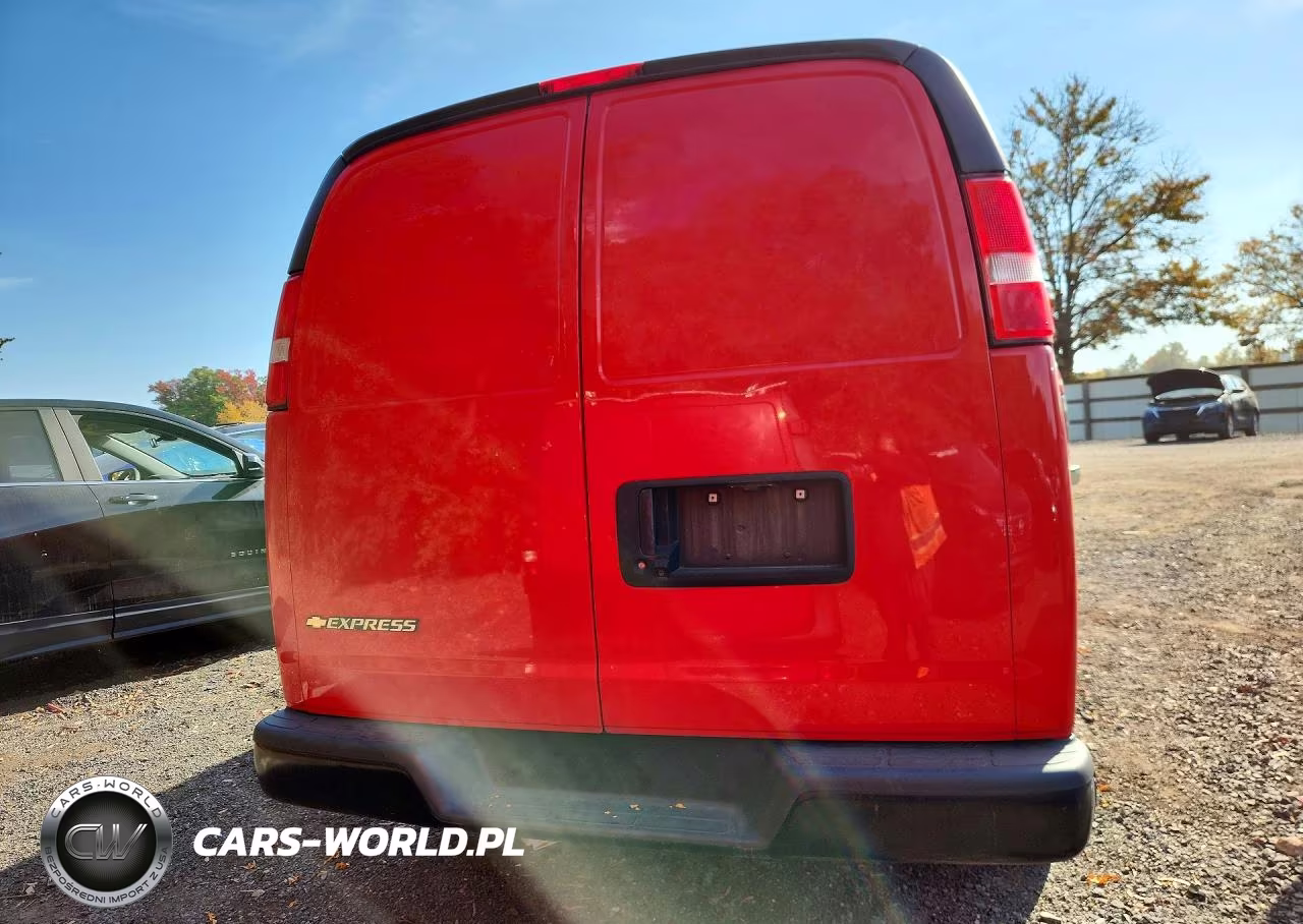 2022 Chevrolet Express G3500 VIN:1GCZGGF79N1158709 - 6