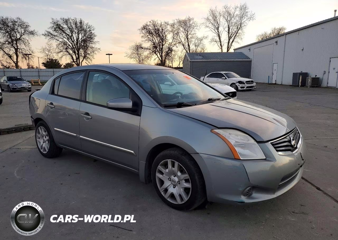 2012 Nissan Sentra 2.0 VIN:3N1AB6AP8CL779395 - 4