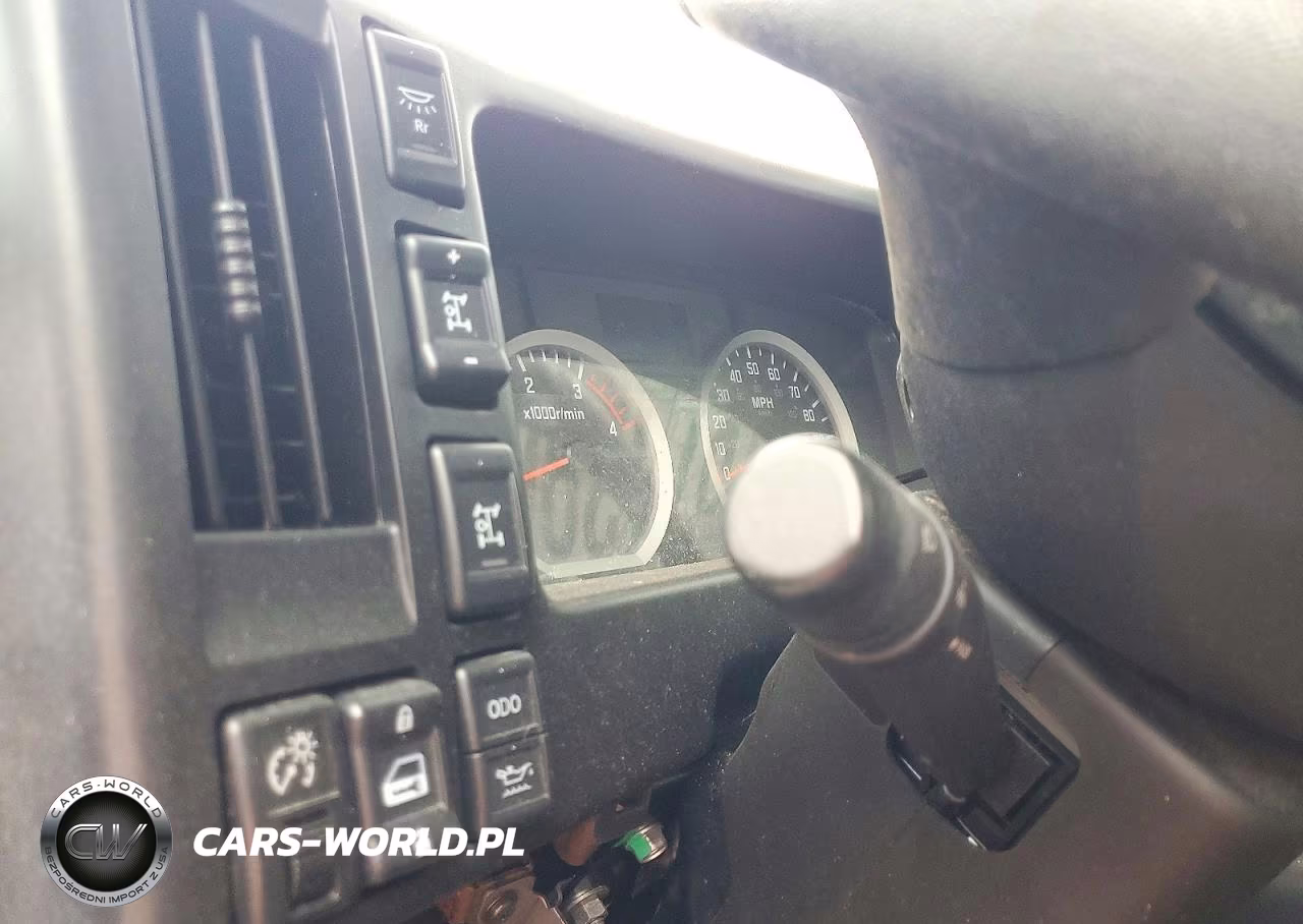 2023 Isuzu Npr Hd Box Truck VIN:JALC4W16XP7013782 - 9