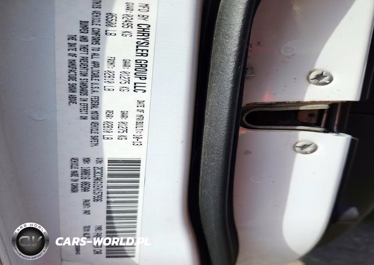 2014 Chrysler 300C VIN:2C3CCAKG1EH157936 - 12