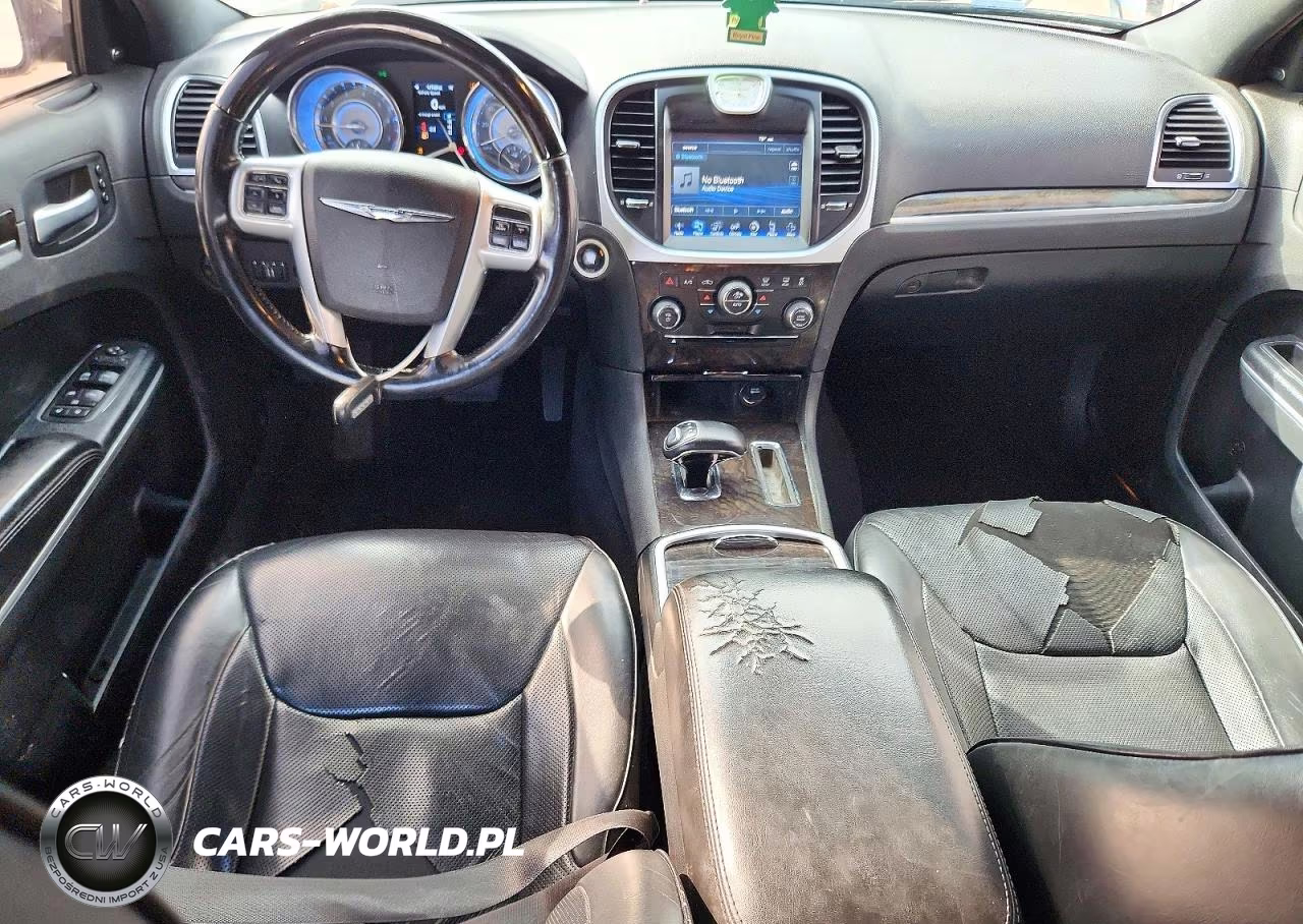2014 Chrysler 300C VIN:2C3CCAKG1EH157936 - 8