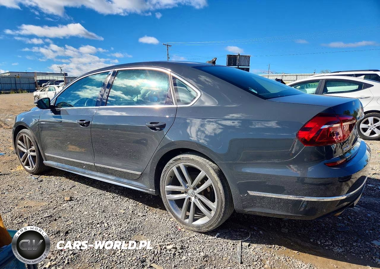 2017 Volkswagen Passat R-Line VIN:1VWDT7A3XHC017082 - 2