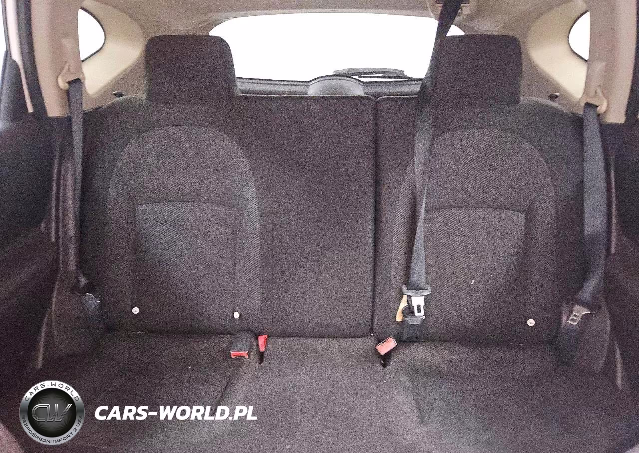 2011 Nissan Rogue S VIN:JN8AS5MT2BW162409 - 10