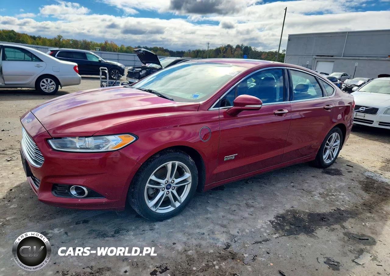 2015 Ford Fusion Titanium Phev – zdjęcie 1 z 12