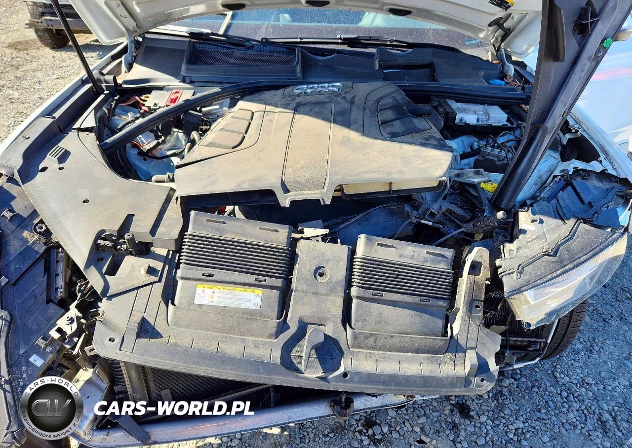 2019 Audi Q7 Premium Plus VIN:WA1LAAF7XKD000985 - 12