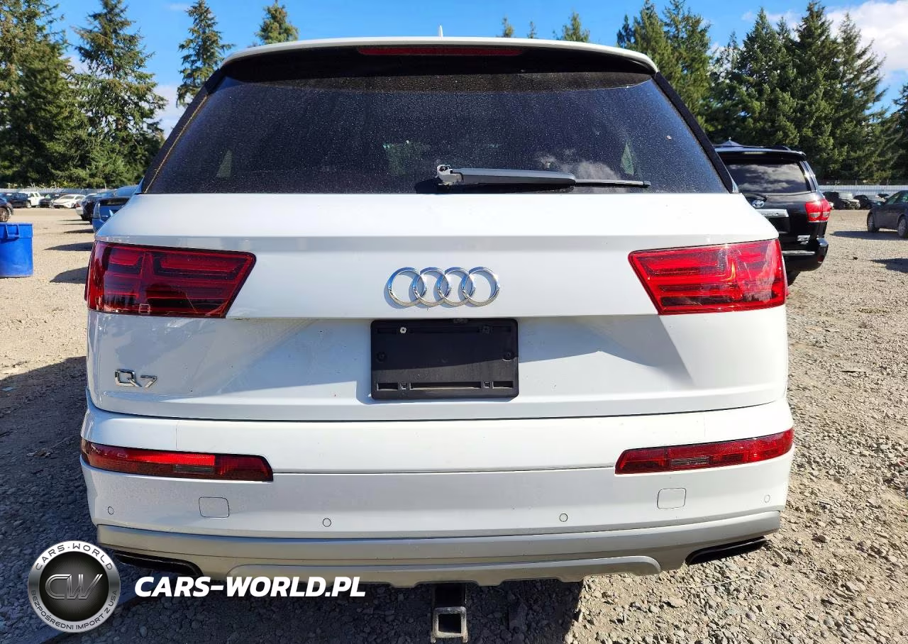 2019 Audi Q7 Premium Plus VIN:WA1LAAF7XKD000985 - 6