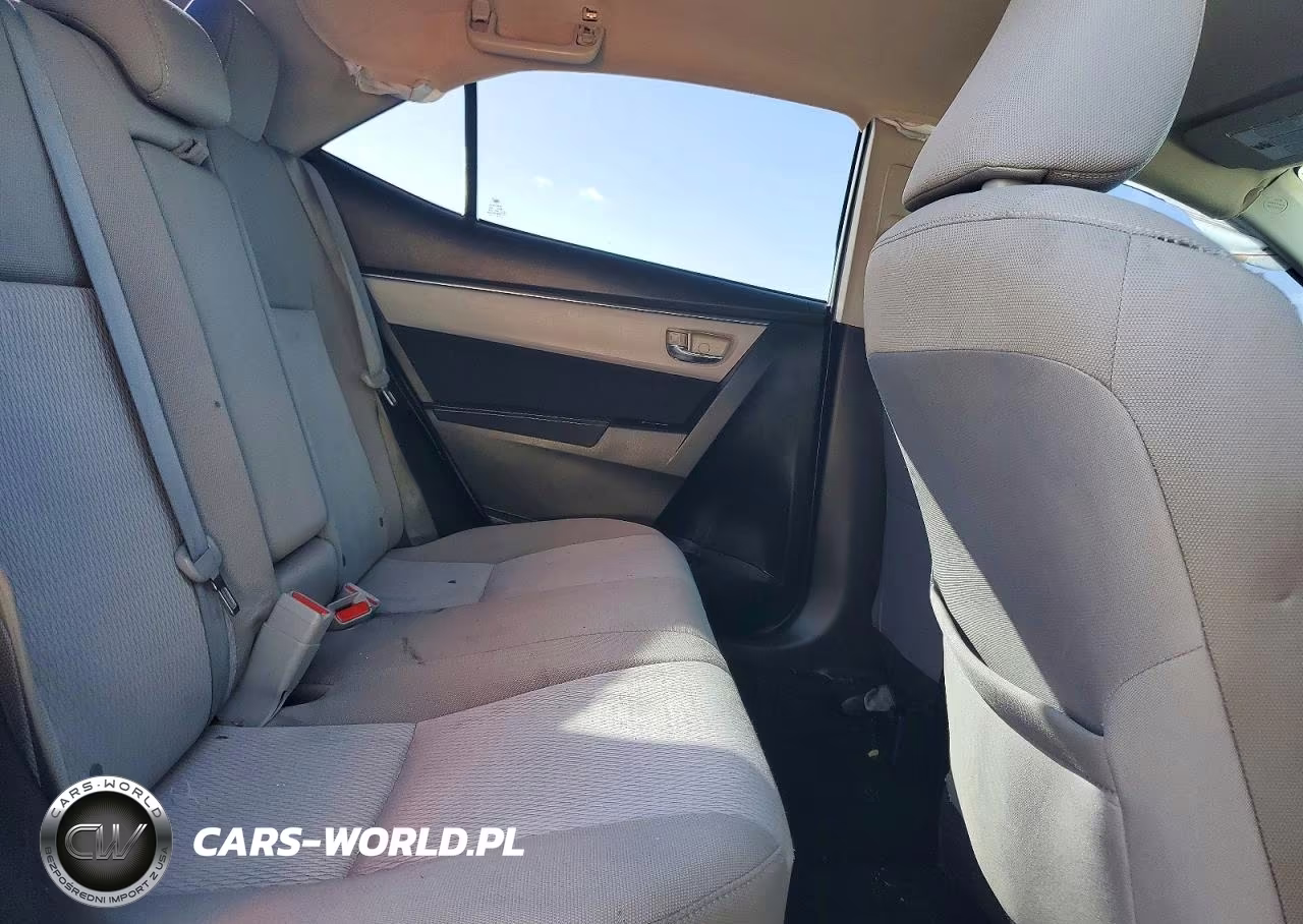 2015 Toyota Corolla Le Plus VIN:5YFBURHE4FP230446 - 10