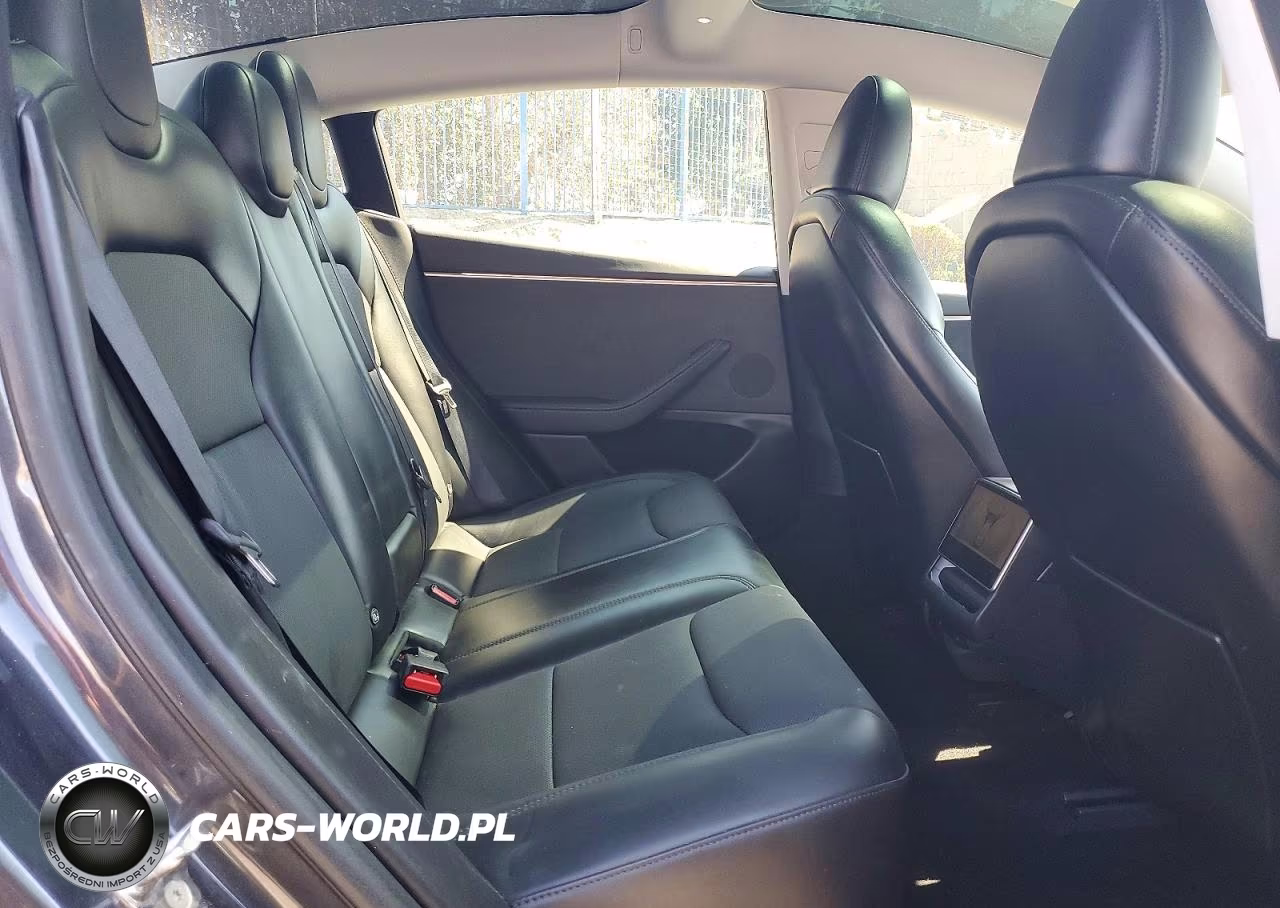 2024 Tesla Model 3 VIN:5YJ3E1EB8RF754390 - 10