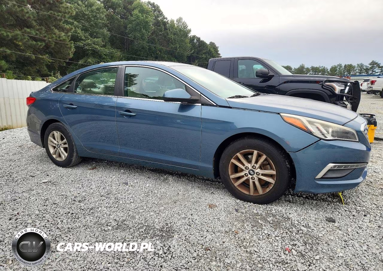 2015 Hyundai Sonata Se VIN:5NPE24AFXFH244843 - 4