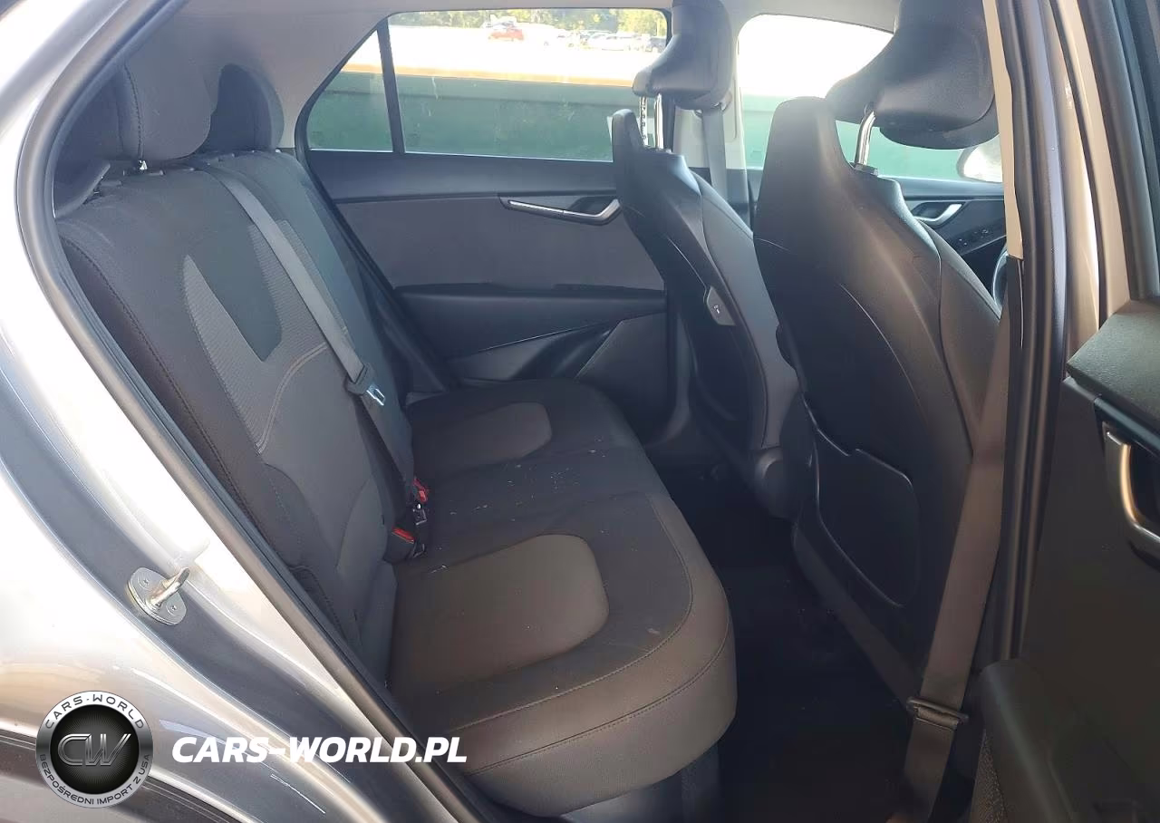 2026 Kia Niro Lx VIN:KNDCP3LE2T5315746 - 11