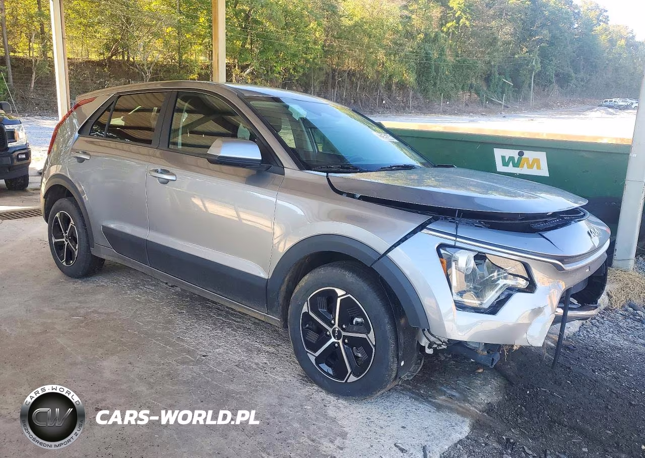 2026 Kia Niro Lx VIN:KNDCP3LE2T5315746 - 4
