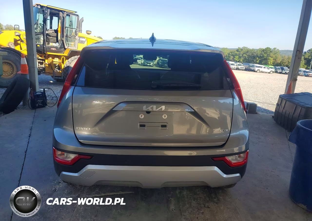2026 Kia Niro Lx VIN:KNDCP3LE2T5315746 - 6