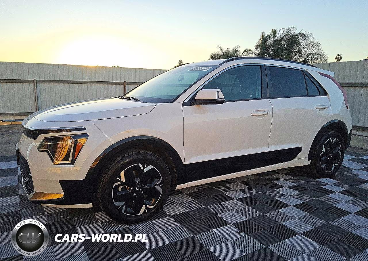 2023 Kia Niro Wind