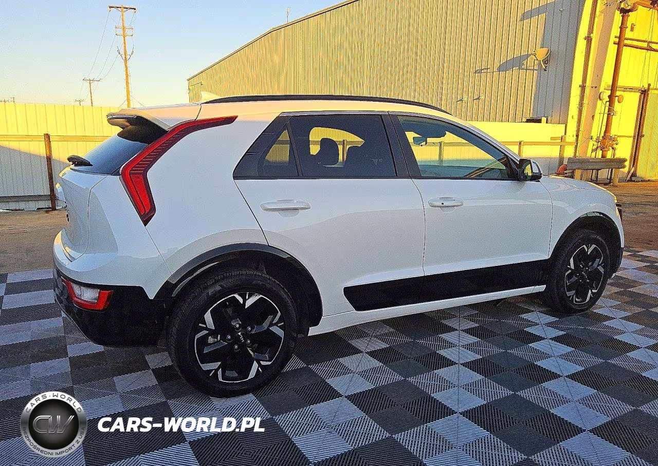 2023 Kia Niro Wind VIN:KNDCR3L17P5027072 - 3