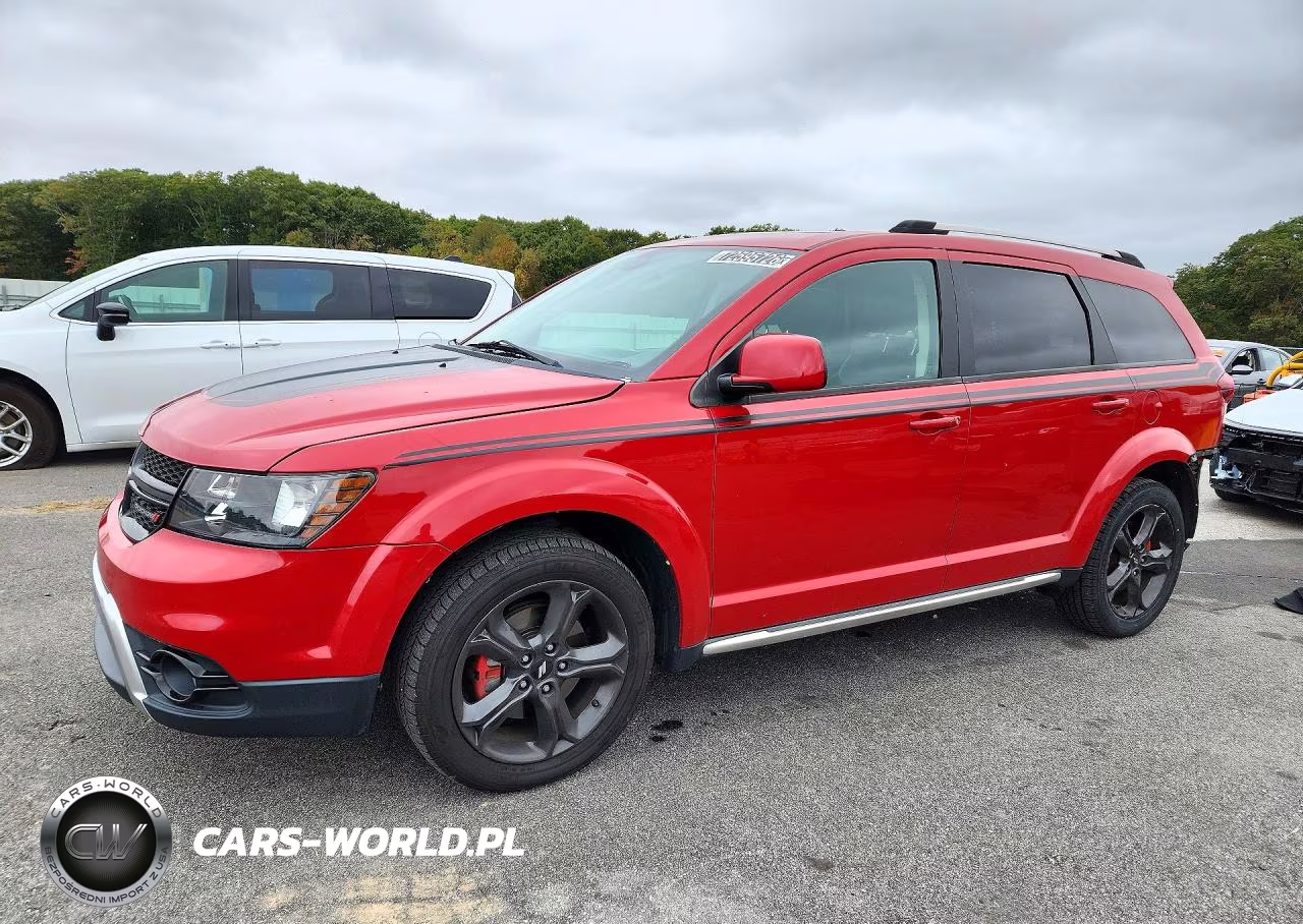 2020 Dodge Journey Crossroad VIN:3C4PDCGB2LT193433 - 1